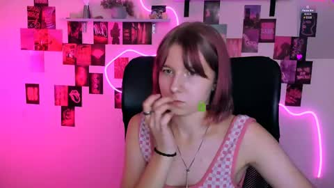 Snapshot of gloria_bubble chatting on May 23, 6:56 pm your dream online show from May 23, 6:56 pm