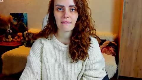 Gloria Wood online show from February 6, 6:44 pm