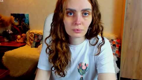 Gloria Wood online show from March 23, 6:23 pm