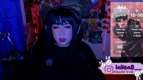 Snapshot of gloriette__ chatting on March 11, 7:04 am LALISA online show from March 11, 7:04 am