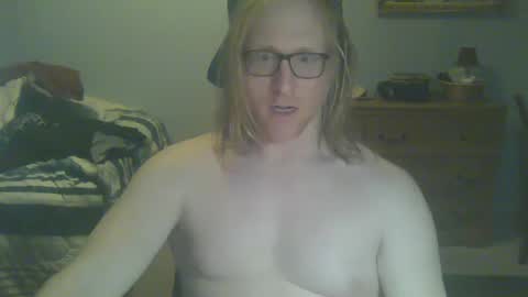 Snapshot of gnger31foru chatting on February 3, 1:09 am Steven Meadow online show from February 3, 1:09 am