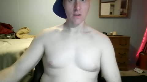 Snapshot of gnger31foru chatting on July 3, 1:45 am Steven Meadow online show from July 3, 1:45 am