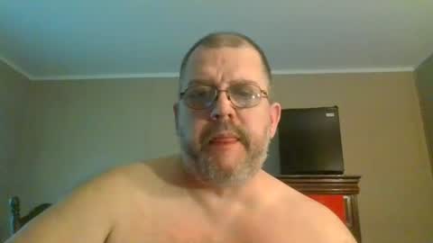 Snapshot of gobey33 chatting on June 26, 4:11 pm IDKIDCIDGAF online show from June 26, 4:11 pm