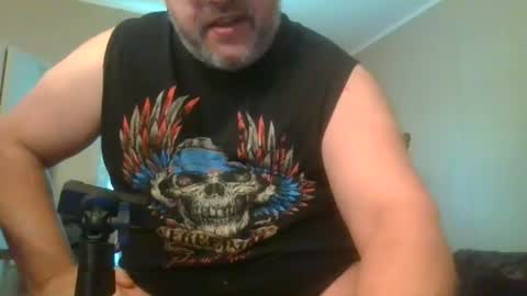 Snapshot of gobey33 chatting on July 2, 4:46 pm IDKIDCIDGAF online show from July 2, 4:46 pm