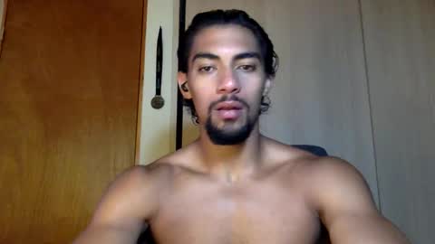 god_of_olumpus online show from April 27, 11:47 pm