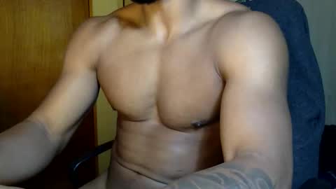 god_of_olumpus online show from April 28, 11:21 pm