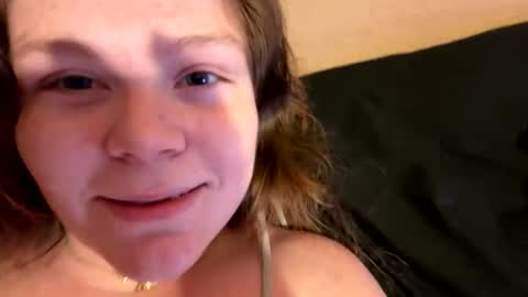 godddessxsara online show from May 4, 7:21 pm