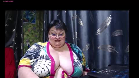 Snapshot of goddess57 chatting on January 8, 10:45 pm Goddess online show from January 8, 10:45 pm