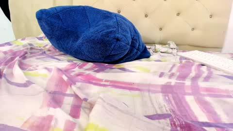 CHANELL online show from December 5, 2:09 am