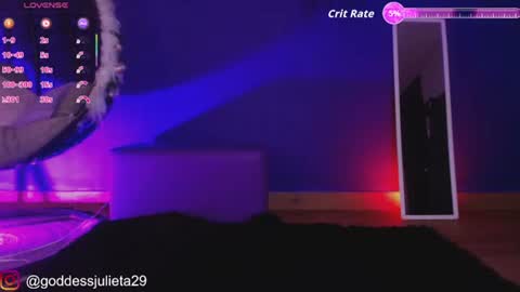 Snapshot of goddessjulieta chatting on July 1, 6:51 pm Julieta online show from July 1, 6:51 pm