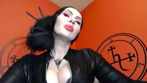 GODDESS MIDNIGHT online show from January 6, 6:22 pm