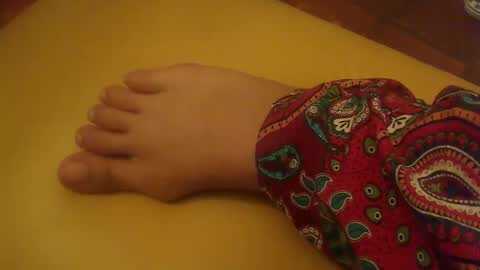 Snapshot of goddesssophie_ chatting on March 29, 2:22 am goddesssophie_ online show from March 29, 2:22 am