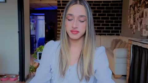 goddivaa online show from April 7, 9:48 pm