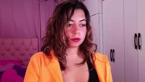 Snapshot of golden_gingerkitty chatting on July 9, 1:31 am golden_gingerkitty online show from July 9, 1:31 am