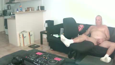 goldyguy011 online show from May 29, 6:55 am