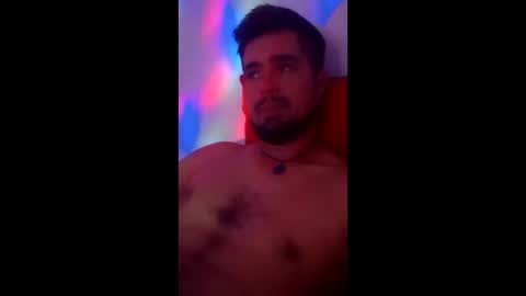 gonzaloreyna016 online show from April 15, 1:45 am