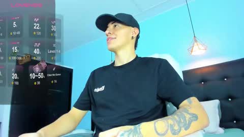 Snapshot of good_sheep chatting on December 23, 3:37 am good_sheep online show from December 23, 3:37 am