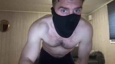 Snapshot of goodbadboi chatting on April 15, 4:25 pm goodbadboi online show from April 15, 4:25 pm