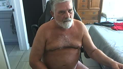 Michael online show from June 20, 6:11 pm