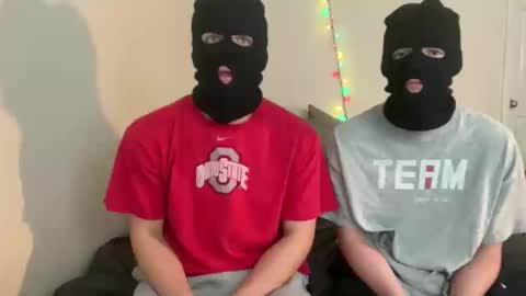 dudeshavingfun online show from March 28, 9:14 pm