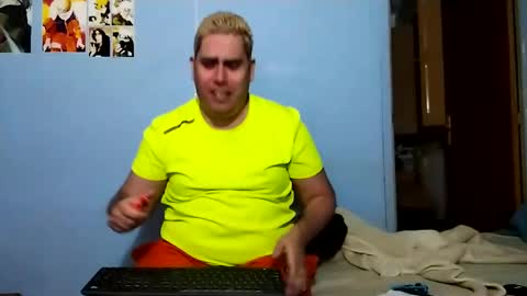 Snapshot of gorak32 chatting on January 14, 10:34 pm GoraK online show from January 14, 10:34 pm