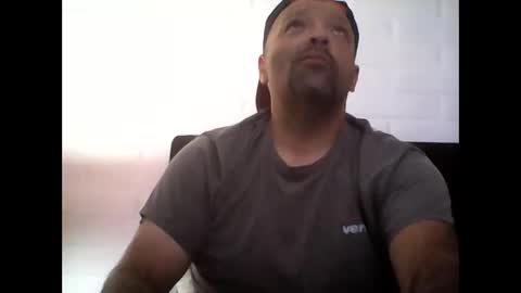 FLy online show from April 3, 12:36 pm