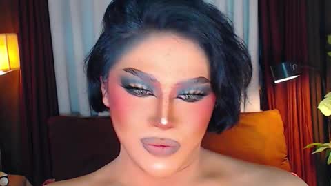 Snapshot of gorgeous_devilxxx chatting on December 3, 12:25 pm Samantha online show from December 3, 12:25 pm