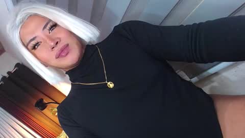 Snapshot of gorgeous_devilxxx chatting on February 21, 10:22 pm Samantha online show from February 21, 10:22 pm