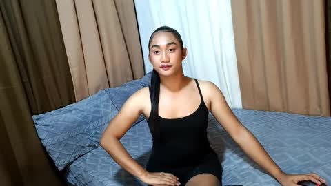 Snapshot of gorgeous_niicole chatting on February 8, 5:38 pm gorgeous_niicole online show from February 8, 5:38 pm