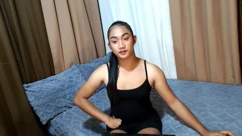 Snapshot of gorgeous_niicole chatting on February 10, 1:21 am gorgeous_niicole online show from February 10, 1:21 am