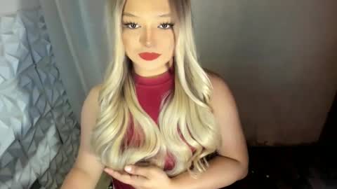 Amanda rose online show from June 2, 2:30 pm