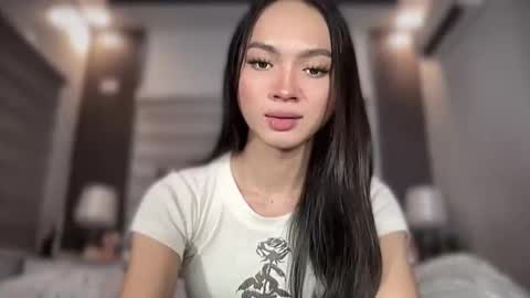 D I A N A online show from April 3, 5:22 pm