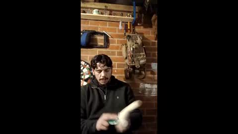 Snapshot of gostsilver35 chatting on April 6, 1:03 am gostsilver35 online show from April 6, 1:03 am