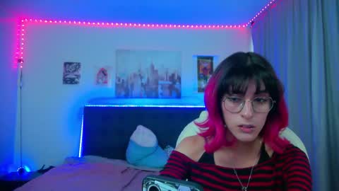 goth_minerva online show from February 19, 2:24 pm