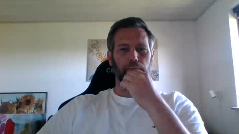 Snapshot of gottalop chatting on July 10, 11:02 am gottalop online show from July 10, 11:02 am