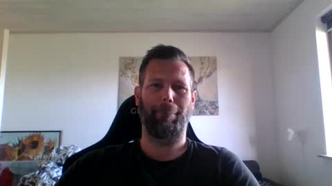 Snapshot of gottalop chatting on July 18, 12:20 pm gottalop online show from July 18, 12:20 pm