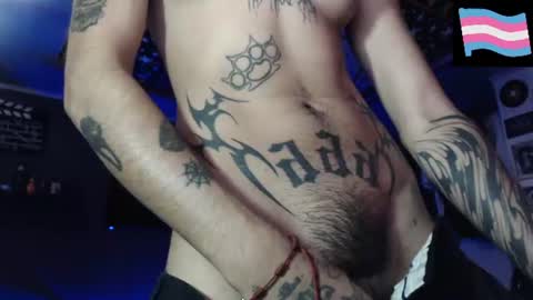 Snapshot of gowtherrrr_ chatting on July 5, 5:31 pm Manolo modelo independiente online show from July 5, 5:31 pm