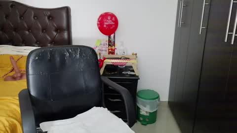 Snapshot of grace_mature_milf chatting on July 11, 11:35 am grace_mature_milf online show from July 11, 11:35 am