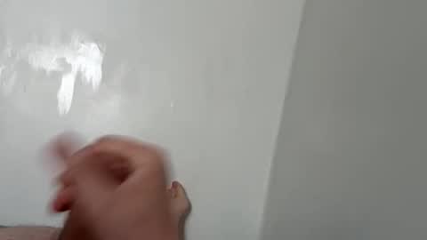 gradient_ online show from April 18, 7:01 am