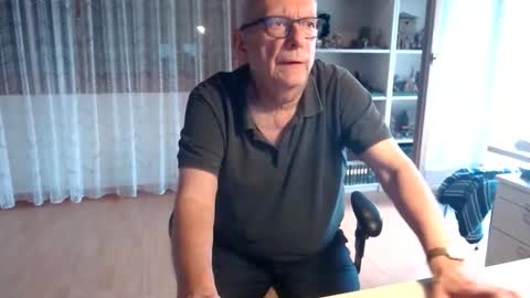 grandpach online show from May 5, 11:29 am