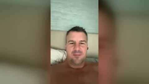 grasshopper299170 online show from July 2, 6:52 am