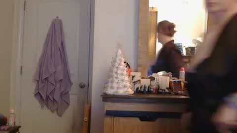 grateful42day online show from December 22, 4:53 am