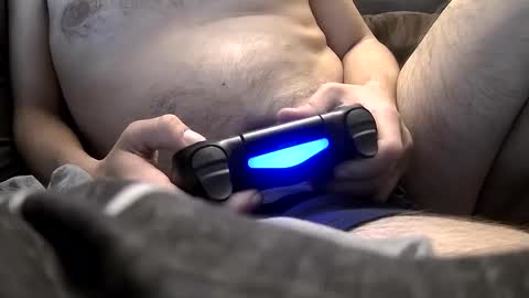 Get US to 1000 you wont be disapointed online show from September 12, 4:12 am