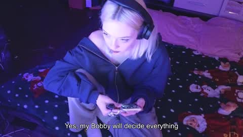 Snapshot of graylovescookies chatting on December 27, 5:59 pm graylovescookies online show from December 27, 5:59 pm