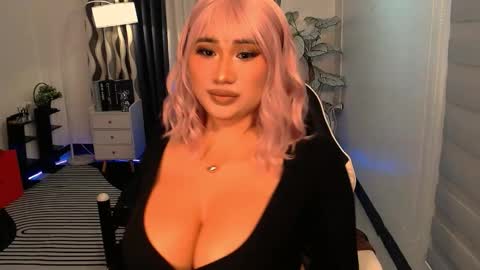 PAULATHEONE online show from October 5, 5:11 pm