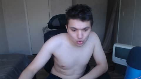 greendynomite_04 online show from June 14, 11:29 pm