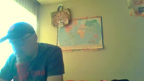 Snapshot of gregrev chatting on June 24, 3:27 am gregrev online show from June 24, 3:27 am