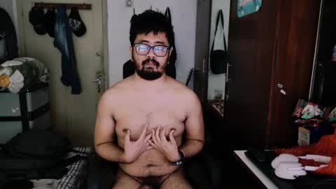 Snapshot of greybondage93 chatting on February 18, 3:19 pm Grey Hardy Slave online show from February 18, 3:19 pm