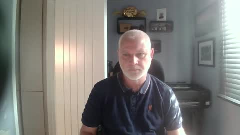 Snapshot of greyfox_6000 chatting on February 25, 12:26 pm greyfox_6000 online show from February 25, 12:26 pm