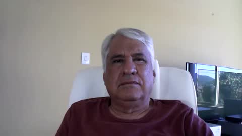 grisa01 online show from May 12, 12:24 pm